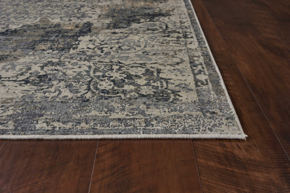 HomeRoots 5' x 7' Polyester Ivory Area Rug