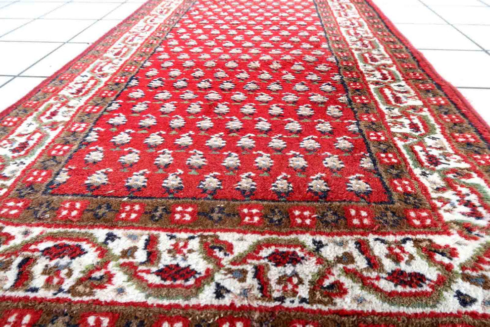 Handmade Vintage Indian Seraband Rug 2.4'x4.5', 74cmx140cm, 1970s