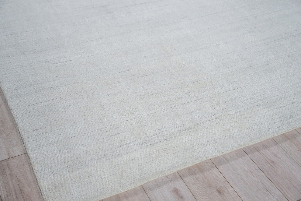 Poliforma Handloomed Polyester Ivory Area Rug, 6'x9'