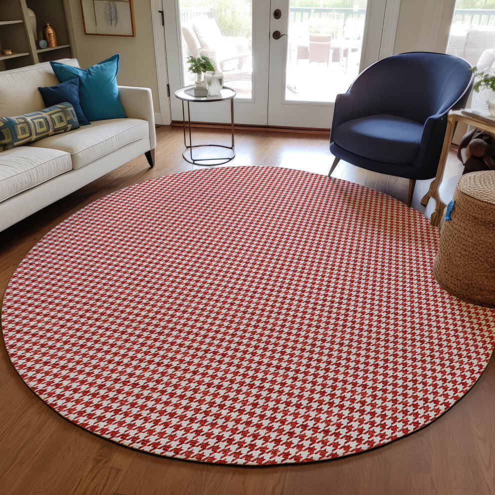 Indoor/Outdoor Hinton HN1 Red Machine Washable 8' x 8' Rug