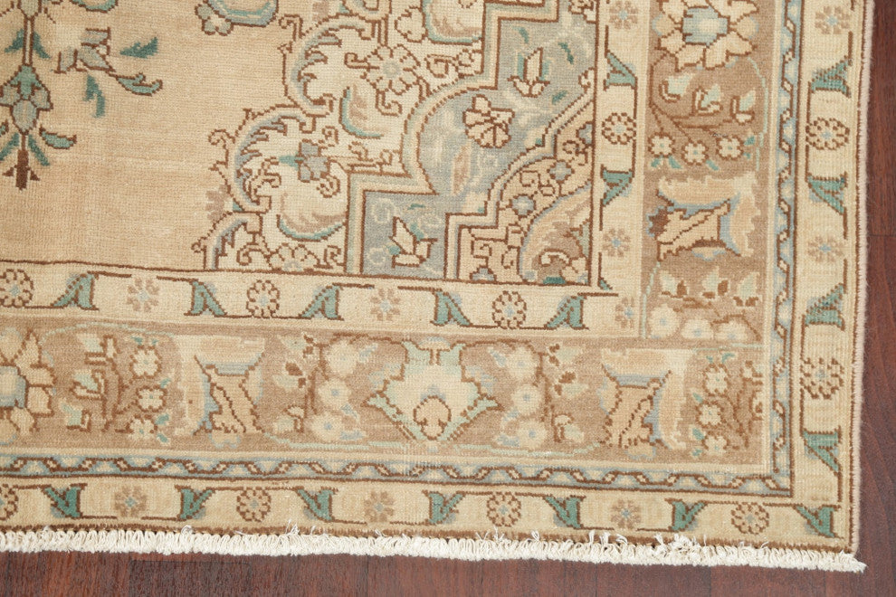 Consigned, Faded Area Rug Vintage Oriental Hand-Knotted, Beige, 9'4" X 6'2"
