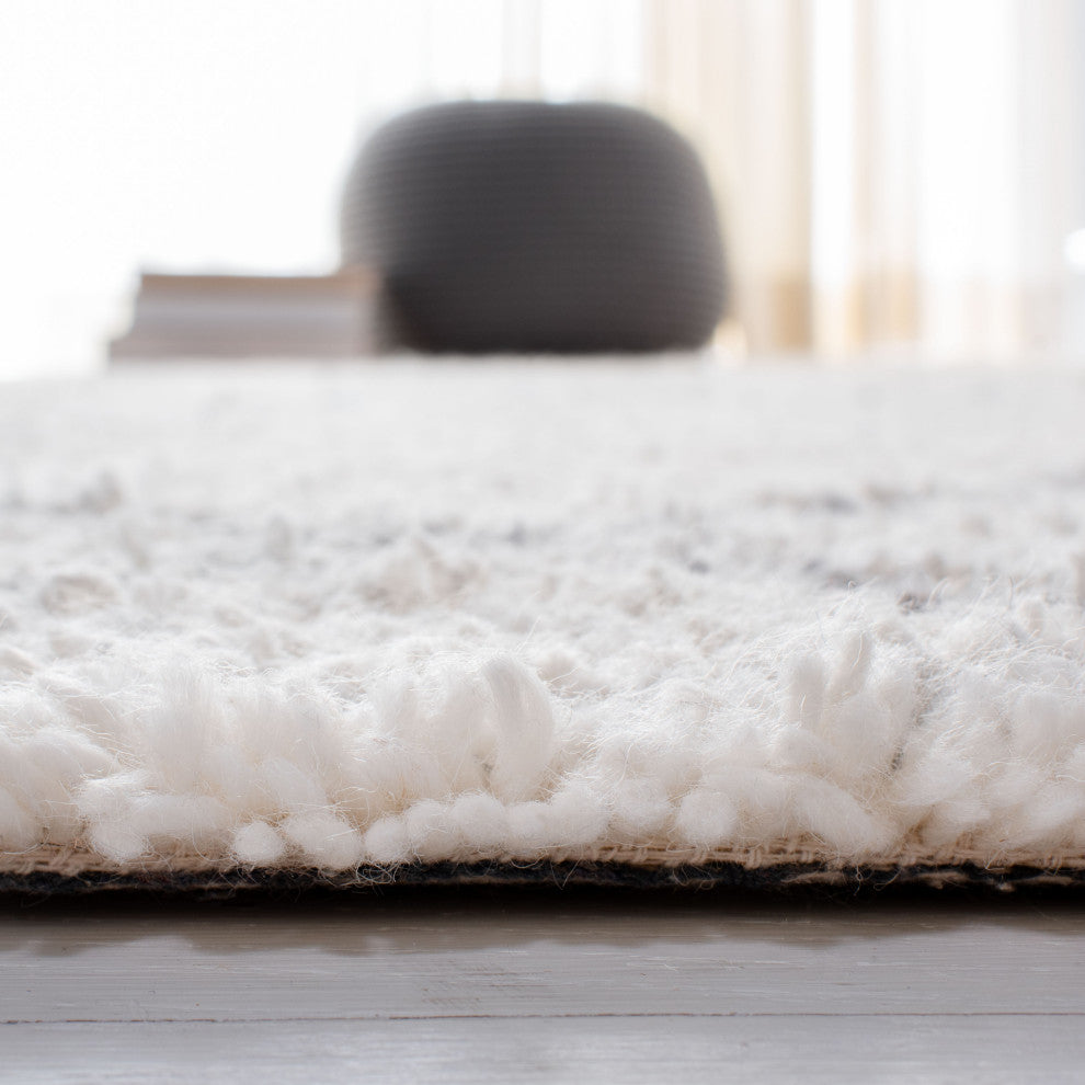 Safavieh Casablanca Shag CSB637A Rug, Grey/Ivory, 8' X 10'