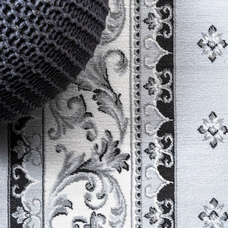 Acanthus French Border, Light Gray/Cream, 2x10
