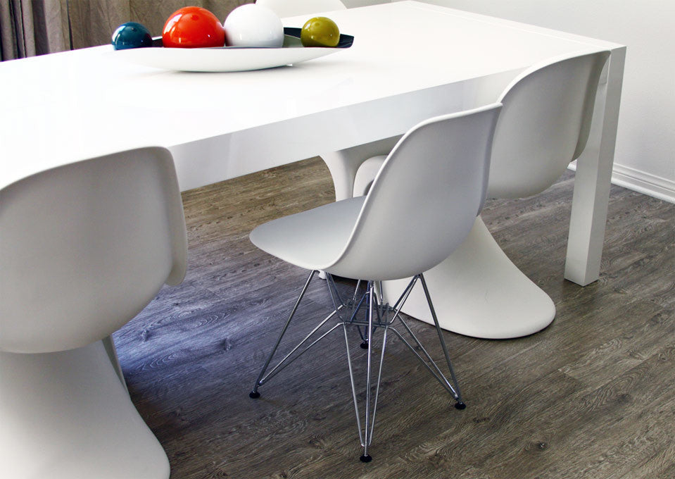 Set of 4 DSR Black Mid Century Modern Dining Shell Chair, Steel Eiffel Legs