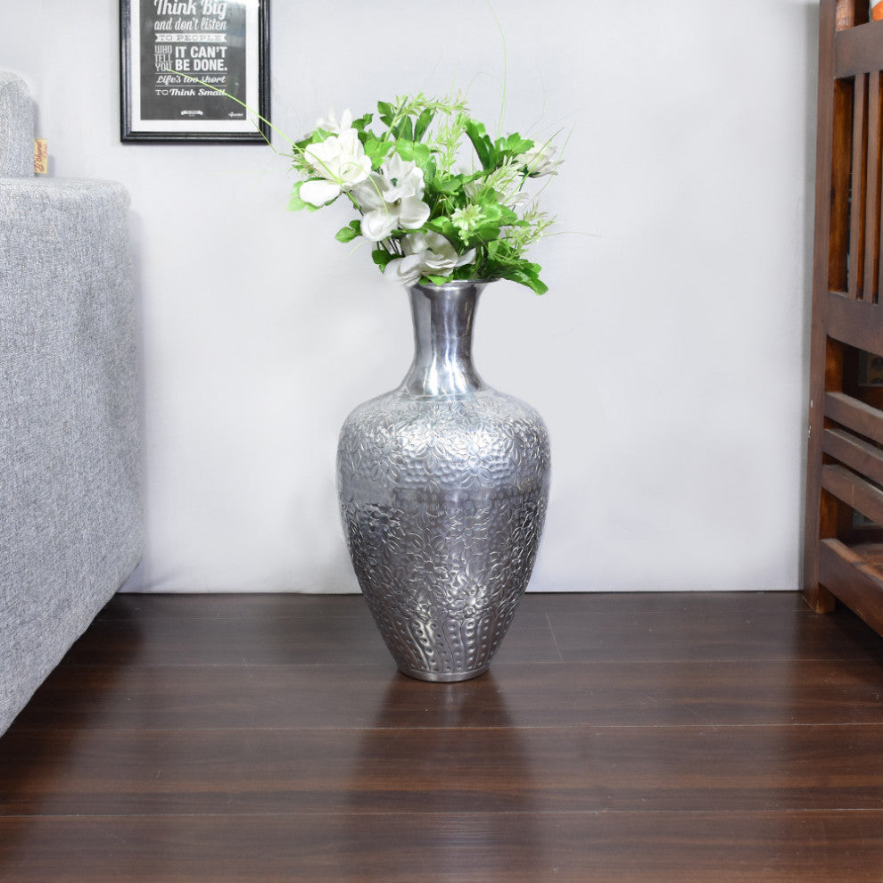 Handmade Aluminium Traditional Floor Flower vases For Indoor, Gold