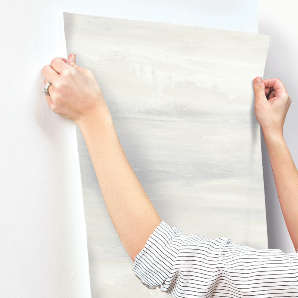 White Soothing Wallpaper