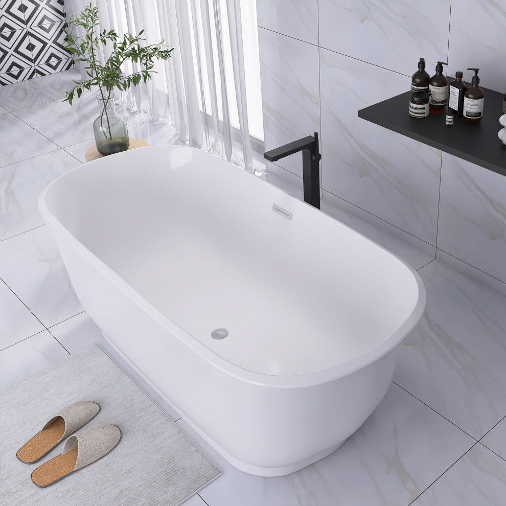 Acrylic Oval Freestanding Flatbottom Soaking Bathtub in Glossy White, 67"31"