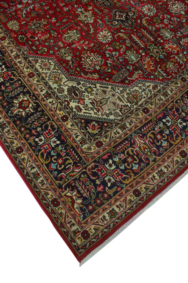 Semi Antique Wakeman Red/Navy Rug, 6'6x9'10