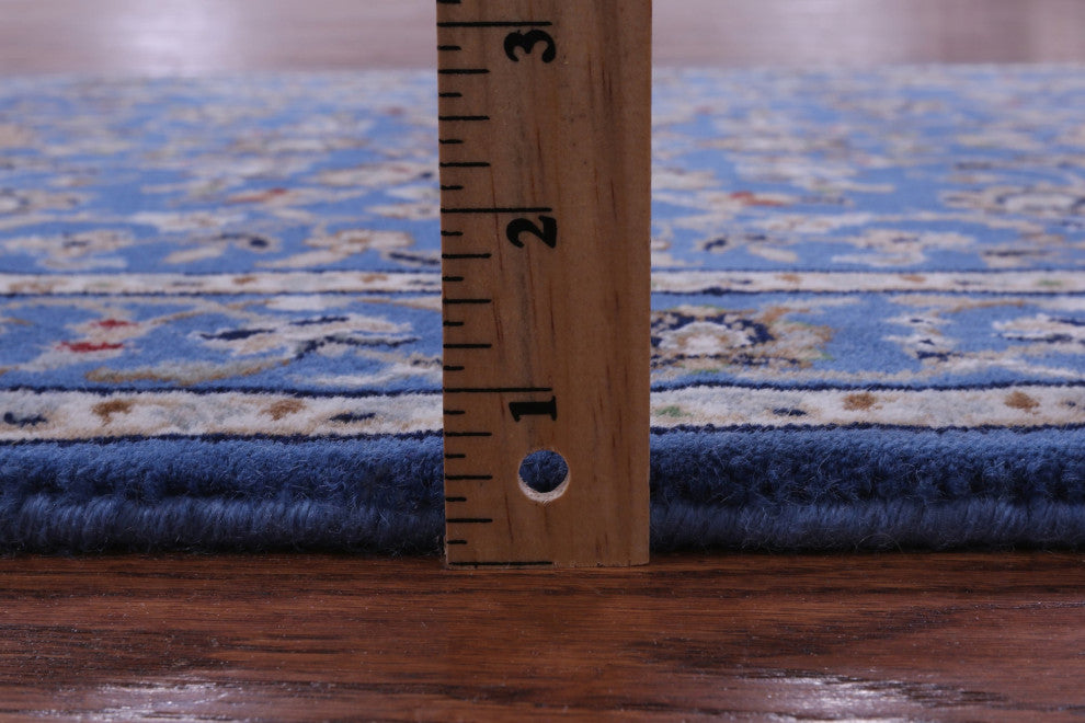 2' 7" X 29' 9" Runner Persian Nain Handmade Wool & Silk Rug - Q14885
