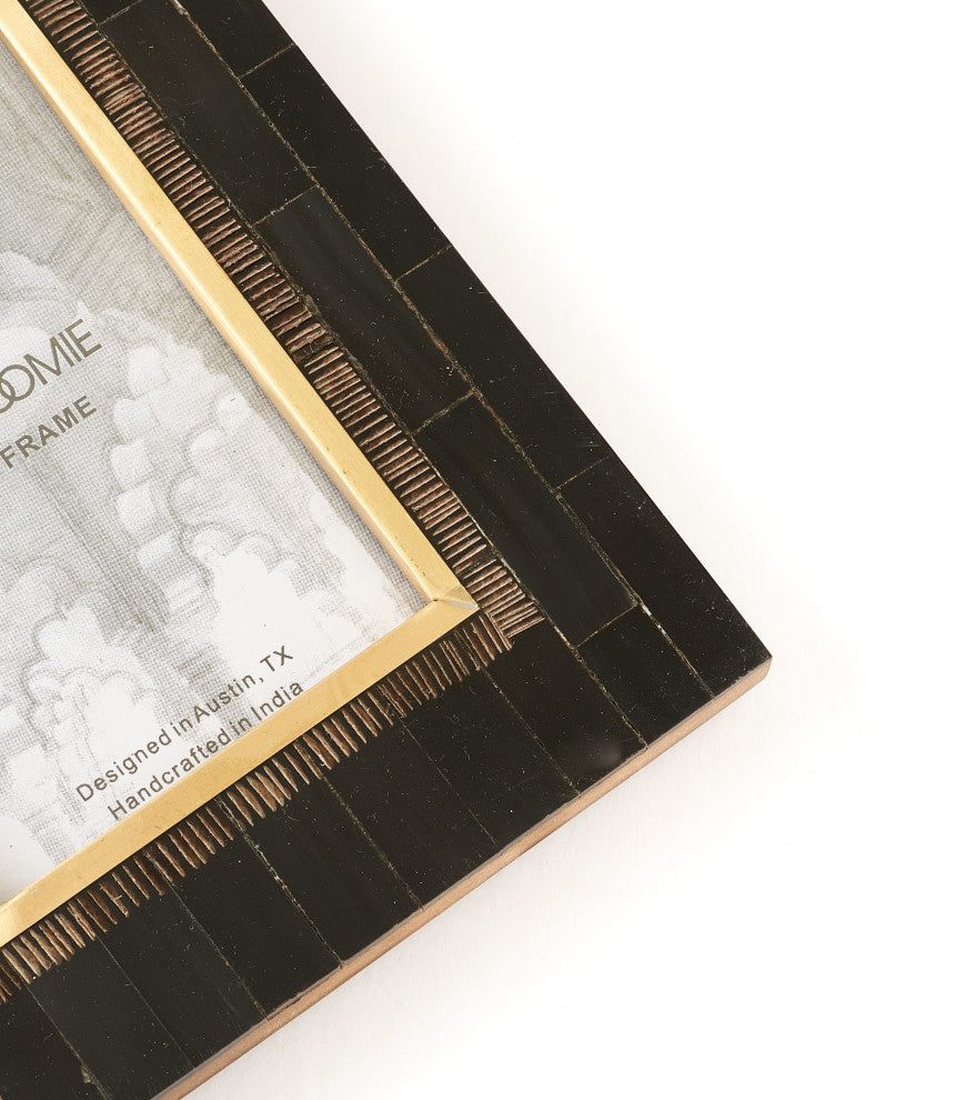 Andhera 4"x6" Black Picture Frame Hand Carved Horn, Brass Inlay