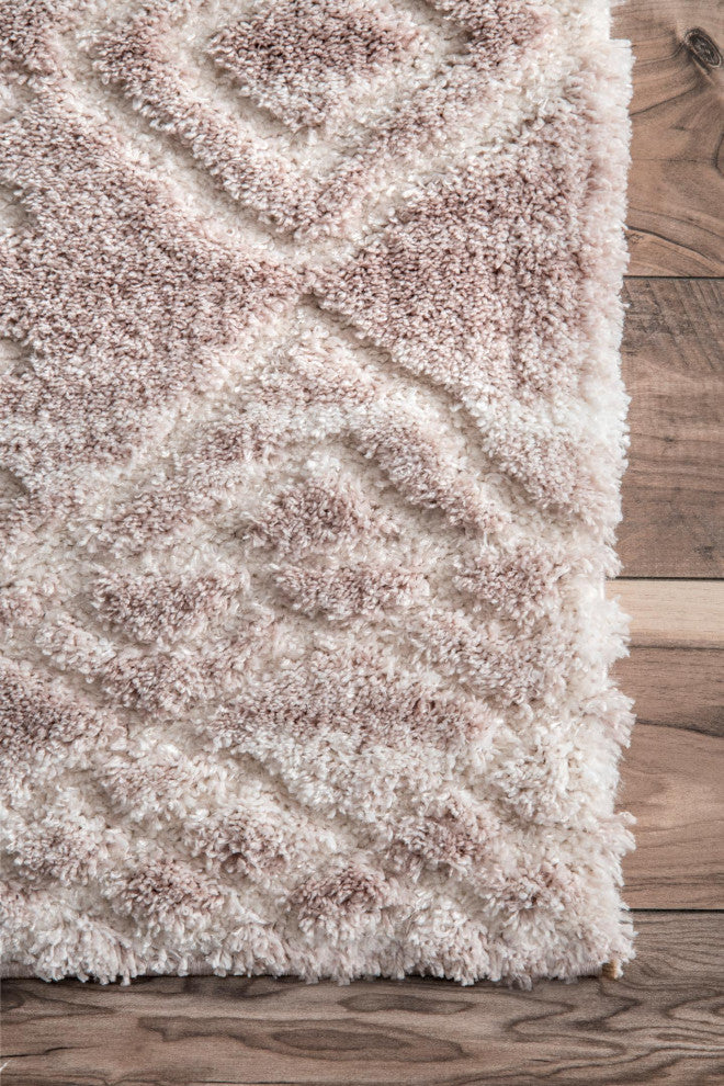 Nuloom Carved Moroccan Diamonds Area Rug, Light Beige 4'x6'