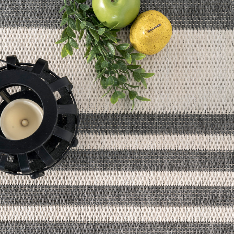 Nuloom Striped Contemporary Area Rug, Light Grey 5'3"x7'6"
