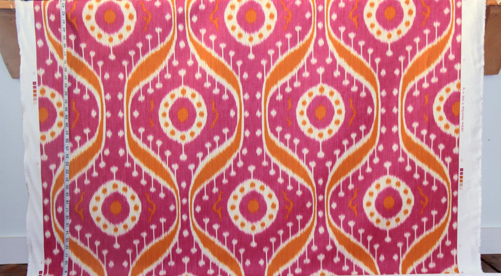 Orange violet ikat fabric Clarence House linen Tagore, Standard Cut