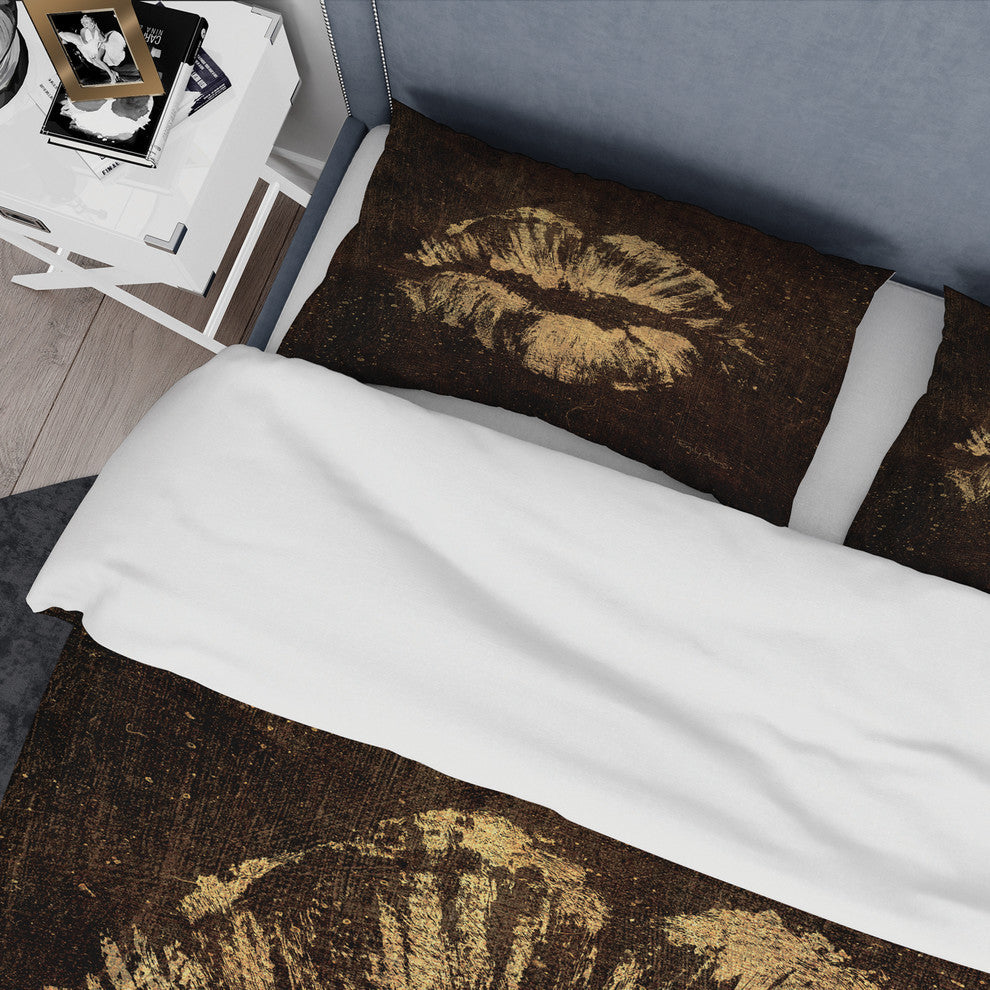 Gold Fashions Lips Glam Duvet Cover Set, Twin