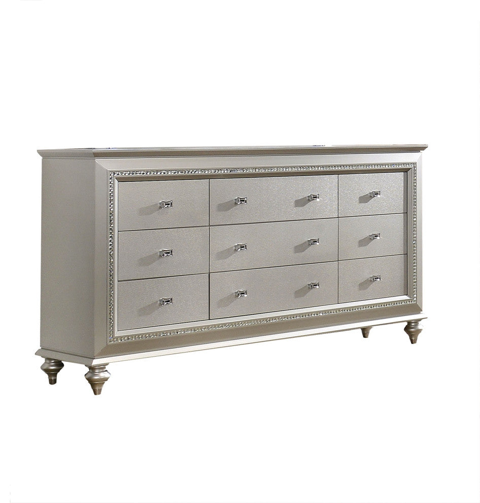 Kaitlyn Dresser, Champagne