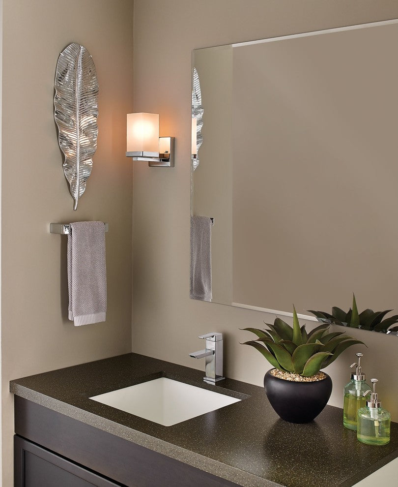 Moen YB8861CH 90 Degree One Globe Bath Light, Chrome