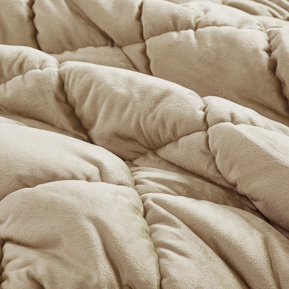 Intelligent Design Velvet Dream Puff 3 Piece Comforter Set