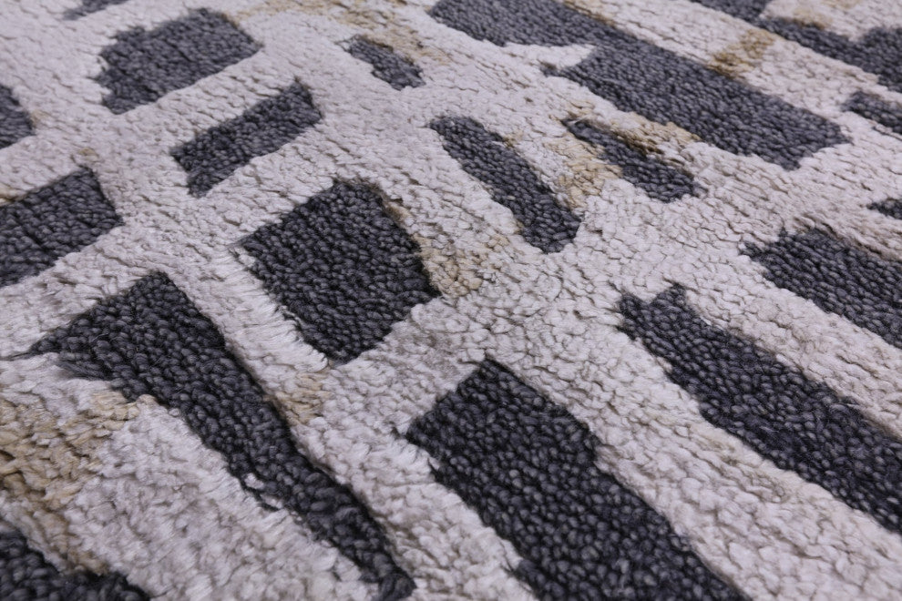 8' 1" X 9' 10" Moroccan Wool and Silk Hand Knotted Rug Q9281