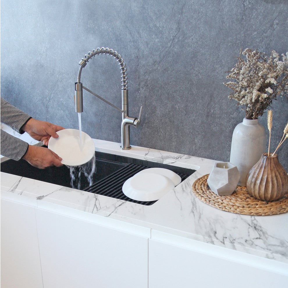 STYLISH Single Handle Pull-Down Dual Mode Kitchen Faucet Stainless Steel Brushed