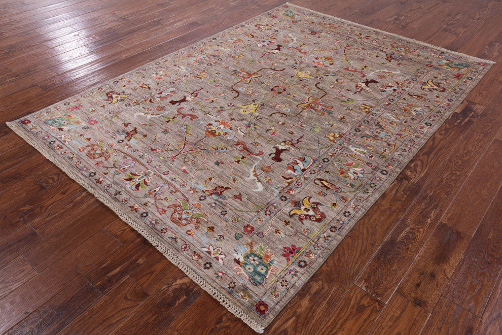 Hand Knotted Persian Tabriz Rug 5' 8" X 7' 10" Q7720