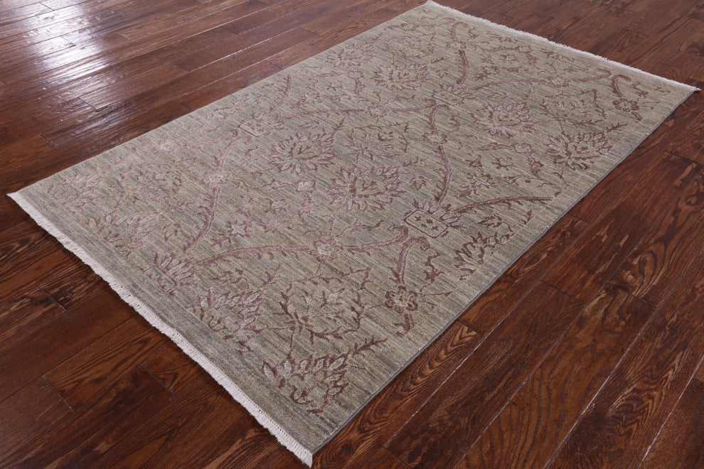 4' 1" X 6' 5" Contemporary Hand Knotted Wool and Silk Rug Q4849