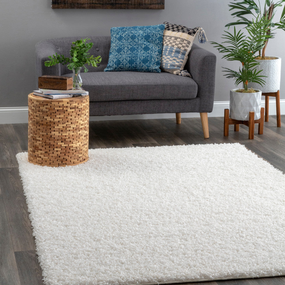 Nuloom Gwenyth Solid Shag Rug, White 2' 8" x 8'