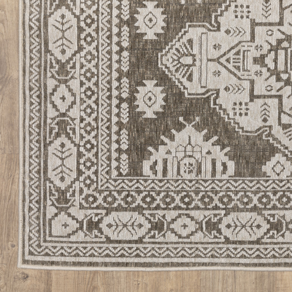 Iris Two-Tone Triple Medallions Grey/ Light Grey Area Rug 7'10" x 10'10"