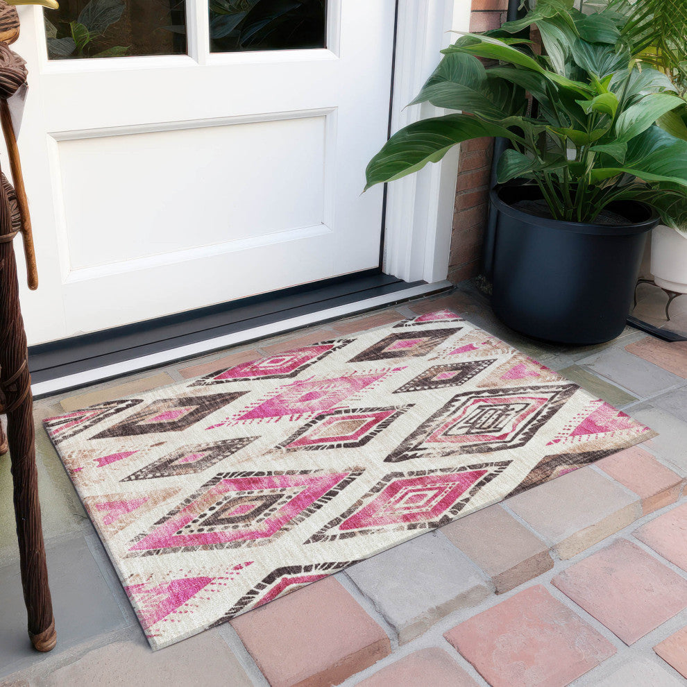 Machine Washable Indoor/Outdoor Chantille ACN1861 Linen 1'8" x 2'6" Rug