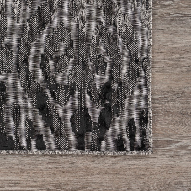 8" x 10" Black Ogee Pattern Indoor Outdoor Area Rug