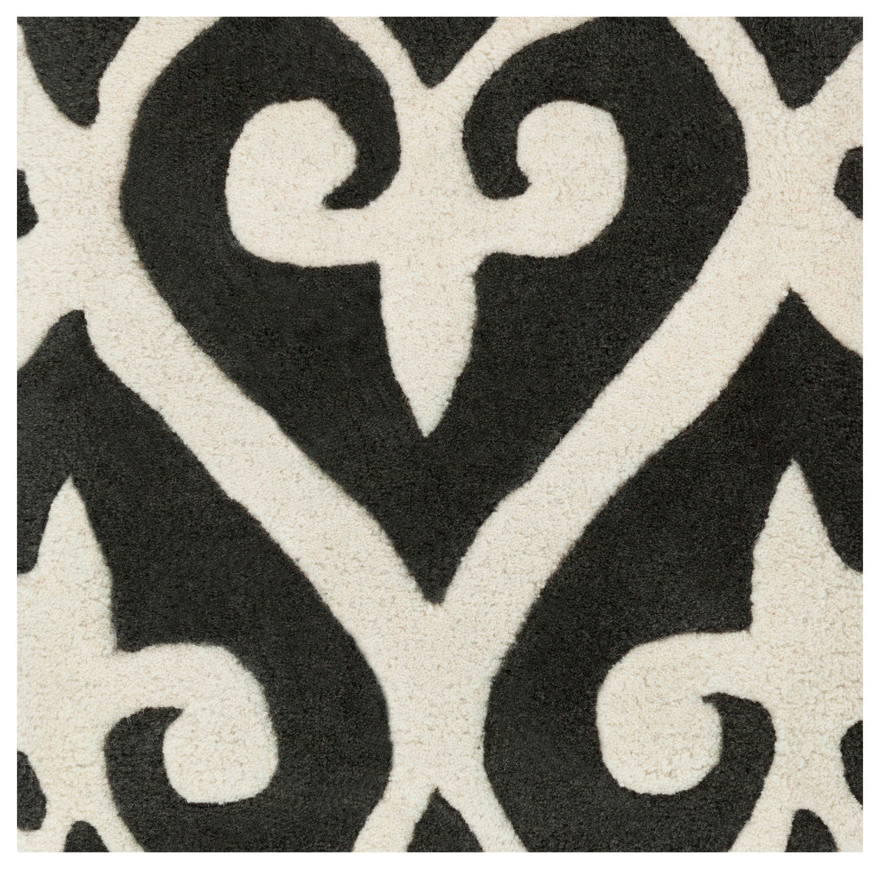 Surya Zuna ZUN-1048 9'x13' Rug, Black/Cream