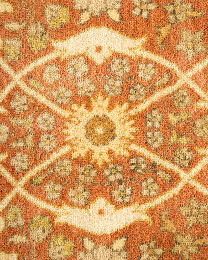 Sydney, One-of-a-Kind Hand-Knotted Area Rug Brown, 6'1"x9'2"