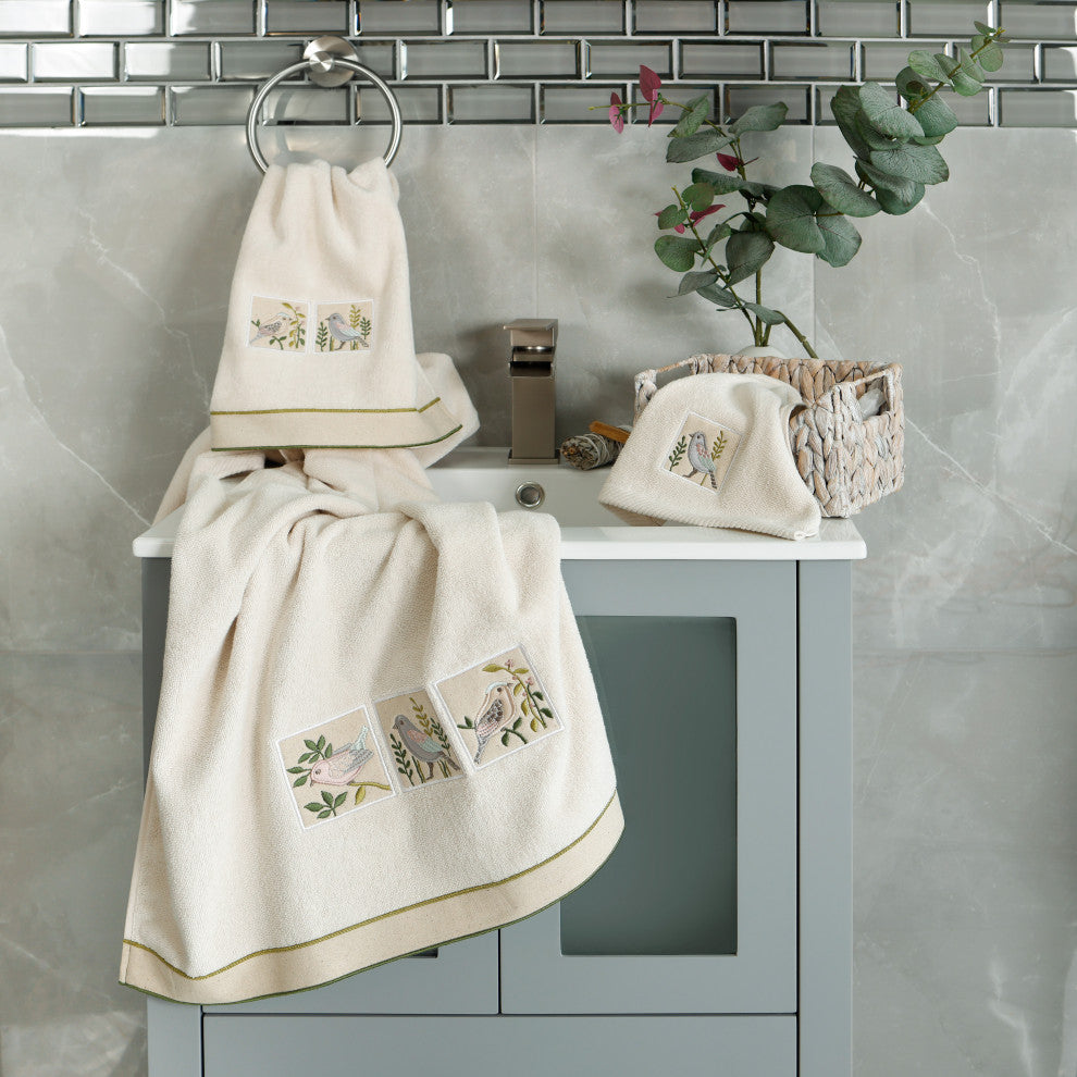 Linum Home Textiles 100% Turkish Cotton BELINDA 3PC Embellished Towel Set