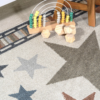 Star Gazer Geometric Machine-Washable Area Rug, 4' X 6'