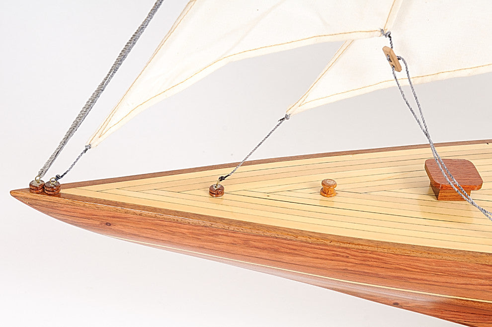 Shamrock Yacht Wooden model sailing boat, Large