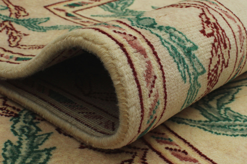 Pak-Persian Carnation Beige Rug, 4'7x6'7