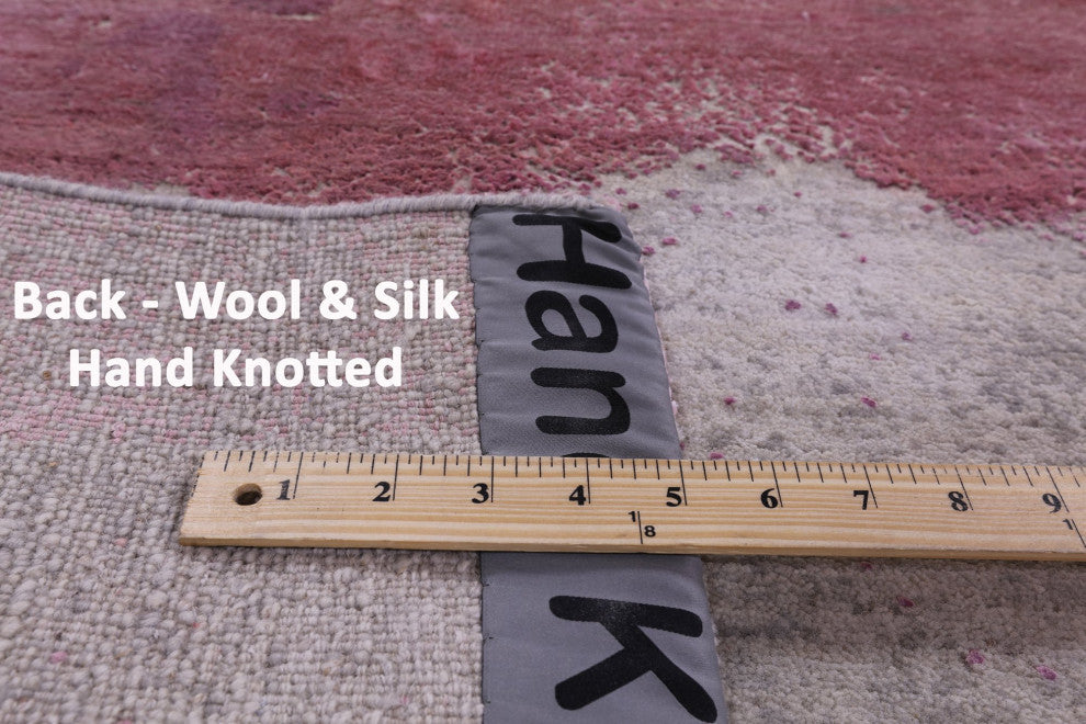 8' 1" X 10' 3" Abstract Hand-Knotted Wool and Silk Rug Q9052