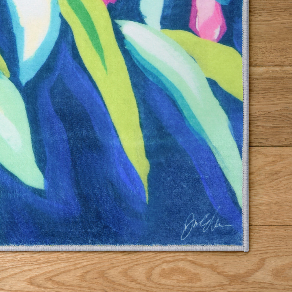 Blue Tropics I Hand Washable Flowers Power-loomed Art Area Rug, 5'x7.5'