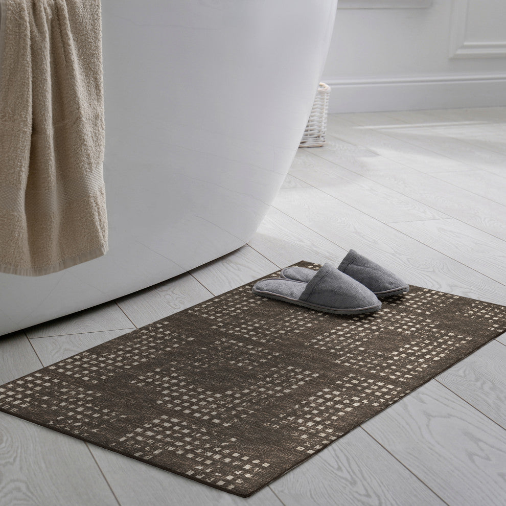 Delano DA1 Chocolate 2' x 3' Rug