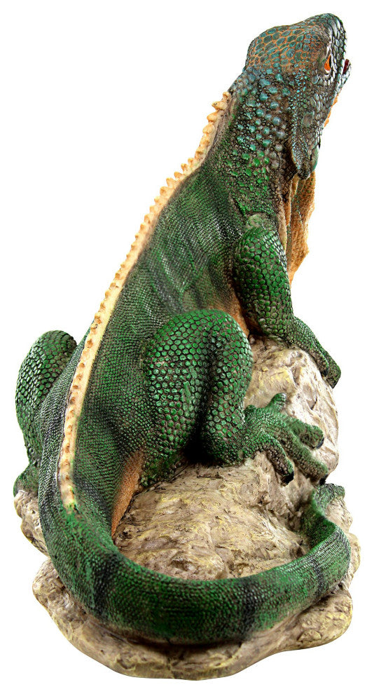 Ike the Iguana Spitter Piped Statue