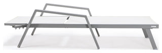 LeisureMod Marlin Chaise Lounge Set With Arms and Fire Pit Table, White