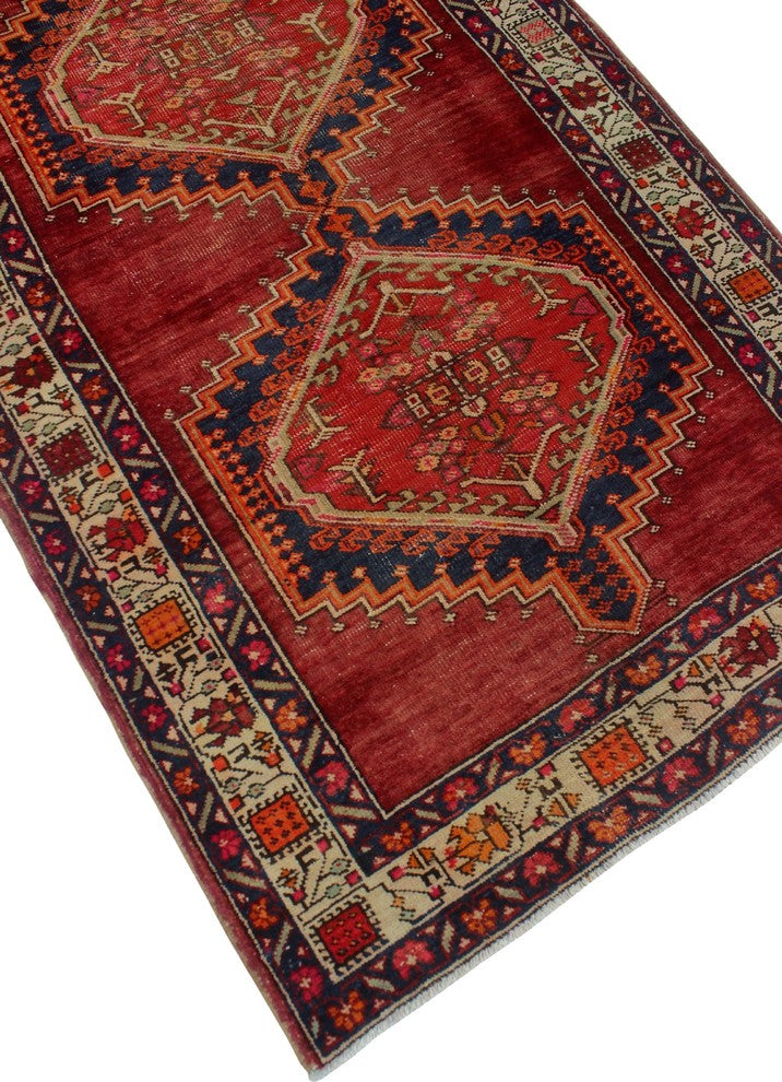 Vintage Distressed Alanna Red Runner 3'7"x10'5"