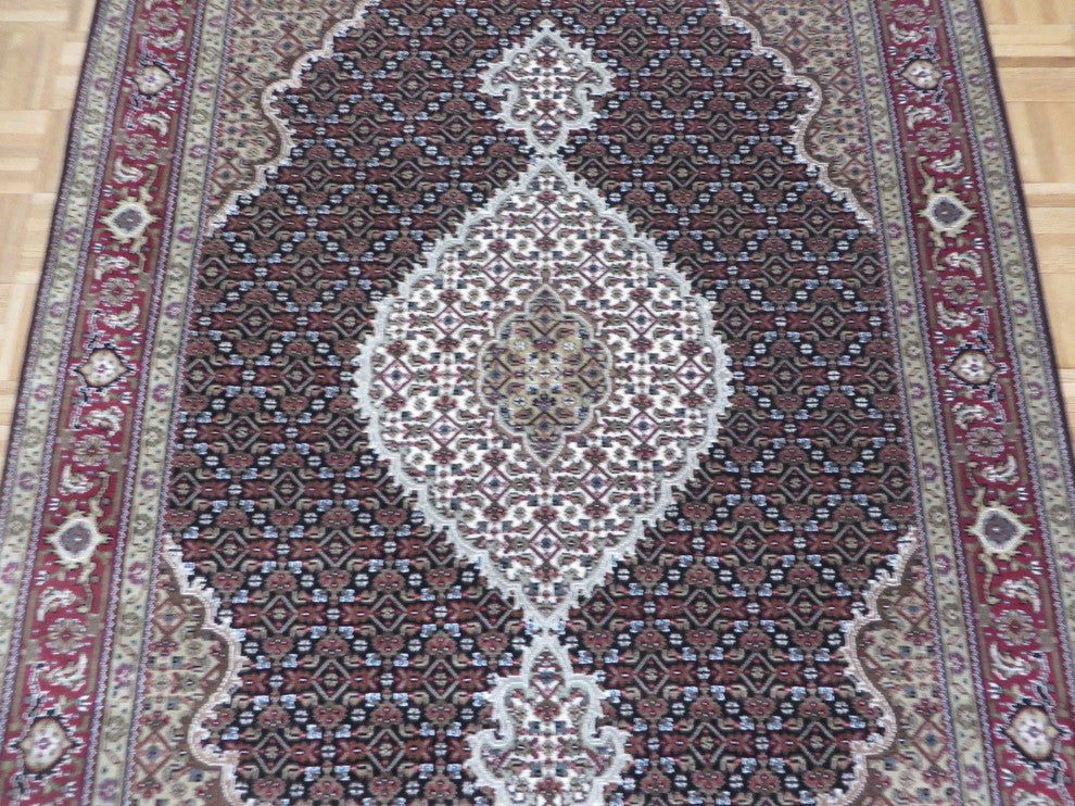 5x7'2 Handmade Persian Black Mahi Tabriz Oriental Rug Wool and Silk