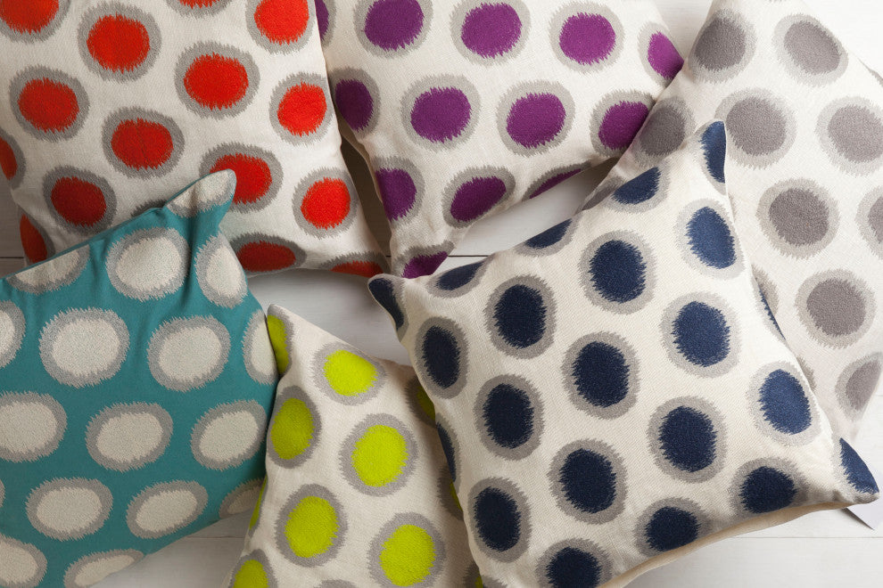 Surya Ikat Dots AR-089 20" x 20" Pillow Kit