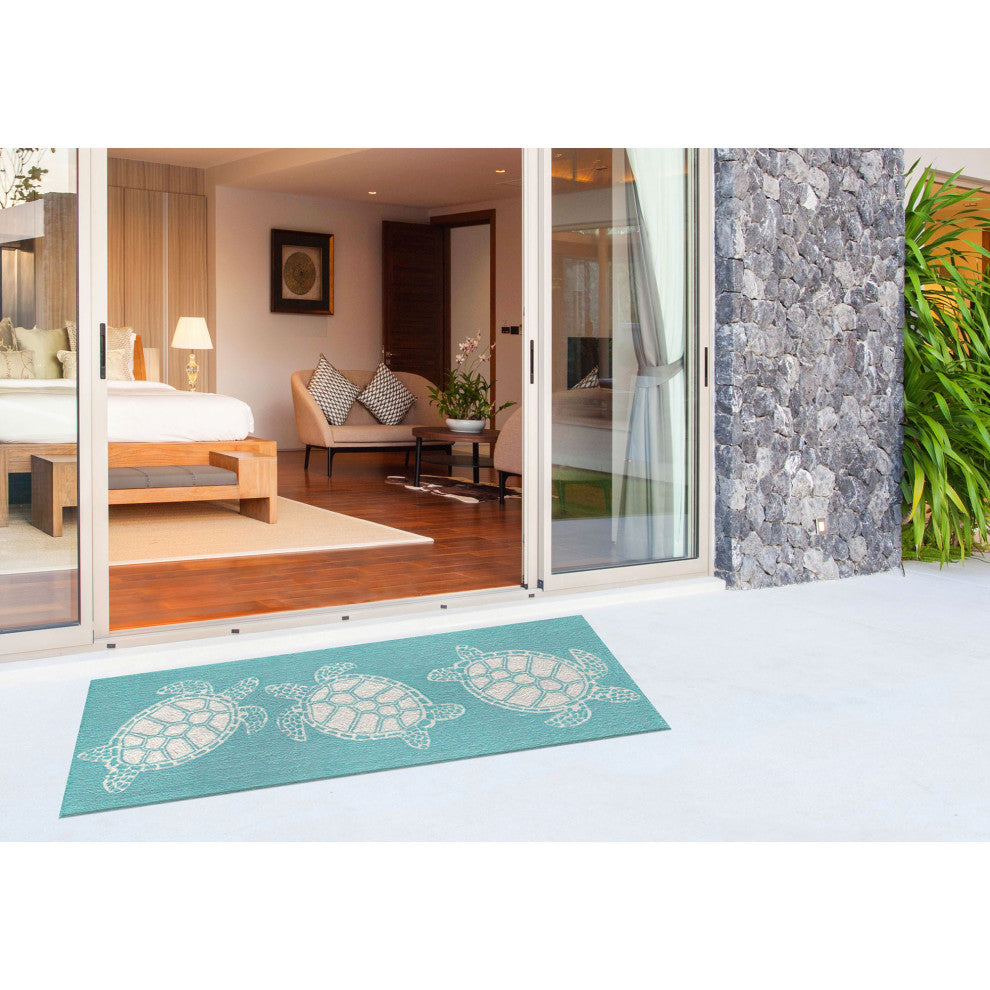 Capri Turtle Indoor/Outdoor Rug, Aqua, 2'x5'
