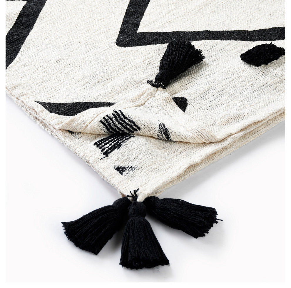 Modern Boho Tufted Polka Dot Peaks Cotton Throw Blanket, 50" x 60"