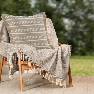 Ox Bay Handwoven Tan/White Geometric Polyester Pillow Cover, 24"x24"