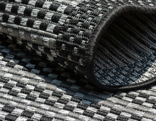 Unique Loom Gray Checkered Outdoor 2'x3' Area Rug