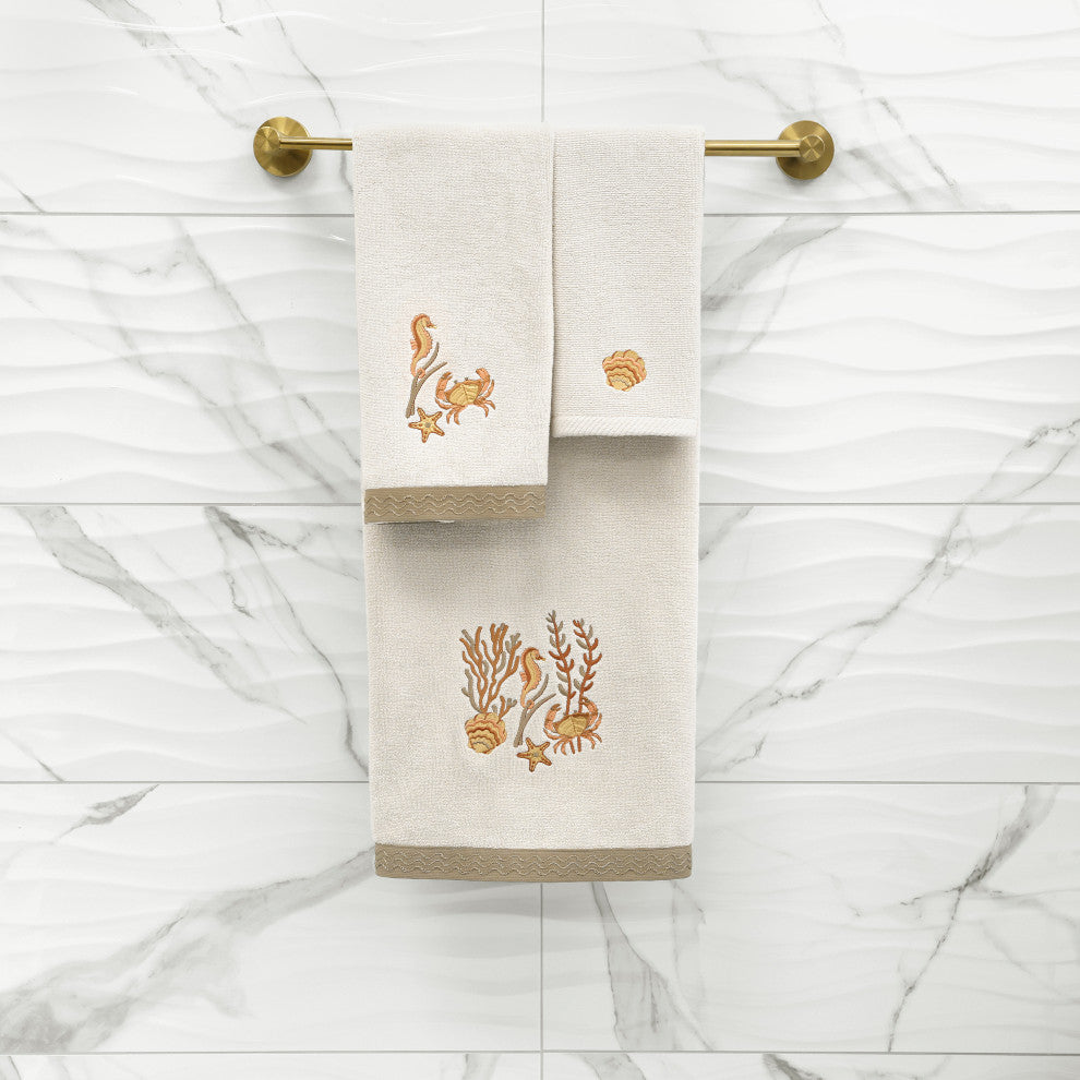 Linum Home Textiles 100% Turkish Cotton AARON 4PC Embellished Towel Set