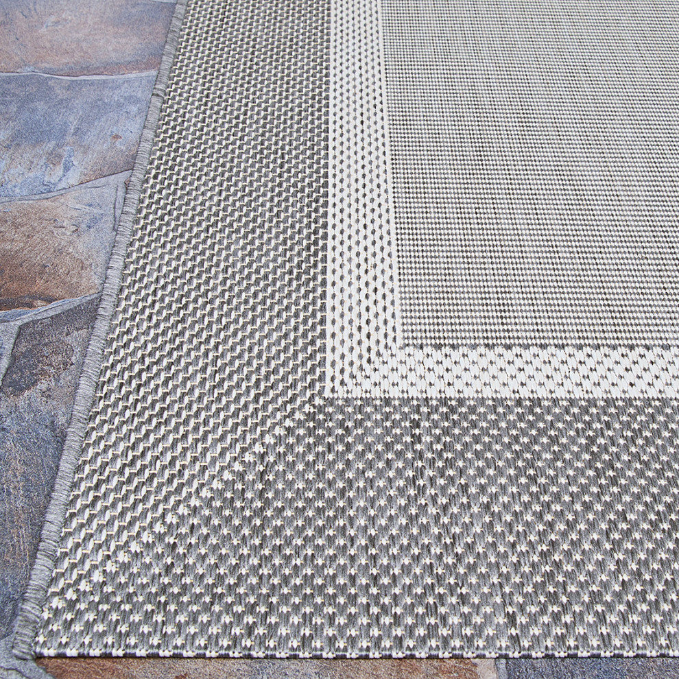 Couristan Recife Stria Texture 5526/3312 Outdoor Rug, Champagne/Grey, 8'6"x8'6" Square