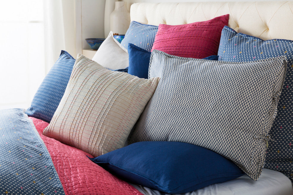 Surya Orianna OR-004 22"x22" Pillow Cover, Dark Coral